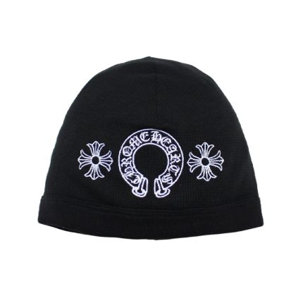 Black Horseshoe skull beanie