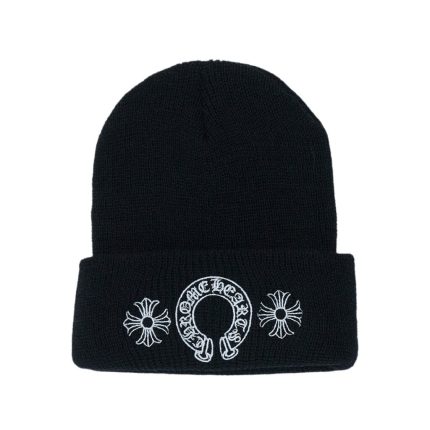 Black horse Shoe beanie